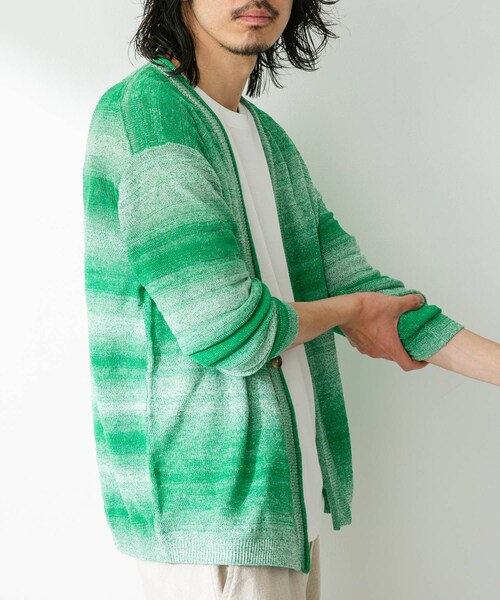 URBAN RESEARCH Sonny Label（アーバンリサーチサニーレーベル）の「スペースダイライトニットカーディガン（カーディガン/ボレロ・メンズ・ブルー/グリーン/オレンジ・M/L）」の10枚目の写真