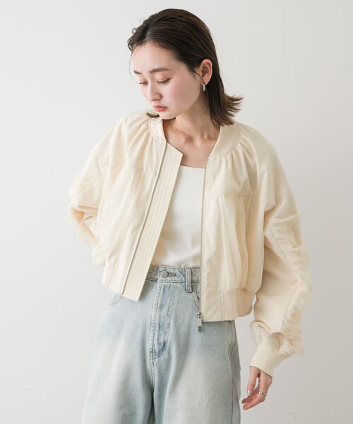 SENSE OF PLACE by URBAN RESEARCH(センスオブプレイスバイアーバンリサーチ)の「チュールレイヤードブルゾン(ブルゾン・レディース・IVORY/BLACK/L.BLUE・one)」の5枚目の写真