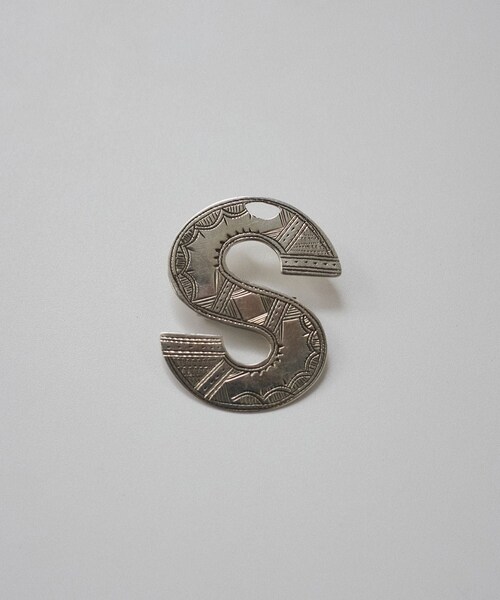 ADAM ET ROPE'（アダムエロペ）の「【TUAREG（トゥアレグ）for SALON】ブローチ&ネックレスS（ブローチ/コサージュ・レディース・シルバー・F）」の15枚目の写真