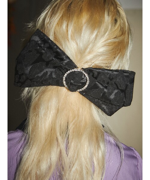 PAMEO POSE(パメオポーズ)の「Olga Bow Valletta(バレッタ/ヘアクリップ・レディース・ブラック/ピンク/グリーン・F)」の4枚目の写真