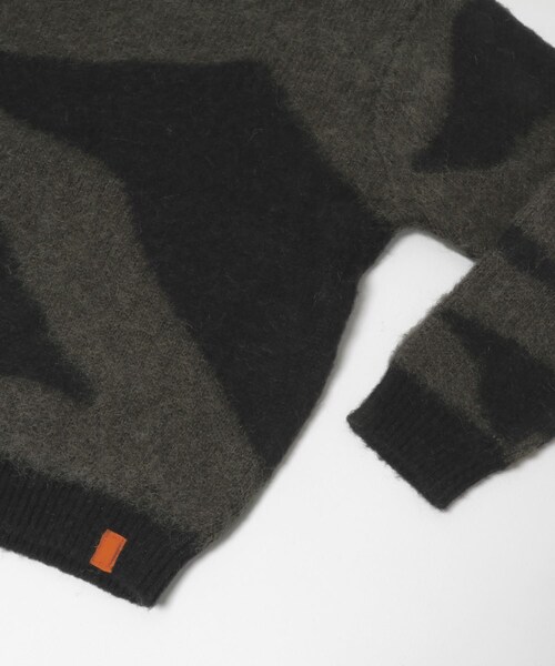 THE GOODLAND MARKET（ザグッドランドマーケット）の「TONY　Marble Knit Crew（ニット/セーター・メンズ・BLK×GRY/BLK×OLV・M/XL）」の8枚目の写真