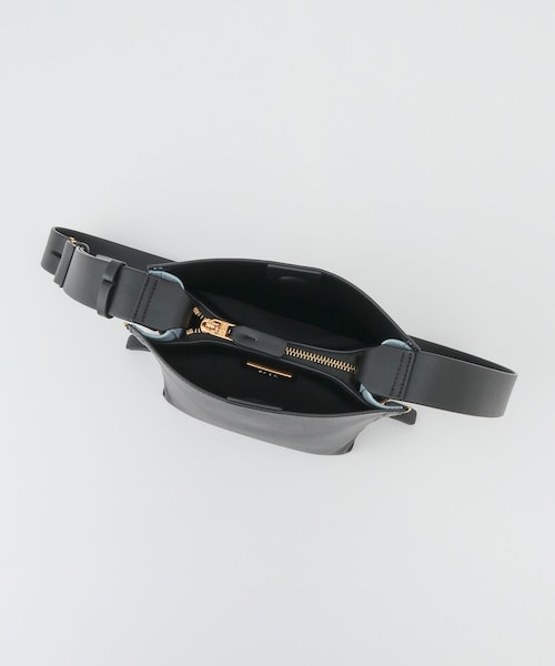 ROPE'（ロペ）の「【E'POR】Y BAG Shoulder Mini【超軽量】（ショルダーバッグ・レディース・ブラック/ホワイト系/キナリ/ダークブラウン/ブルー系/パープル系/ライトグレー・F）」の15枚目の写真