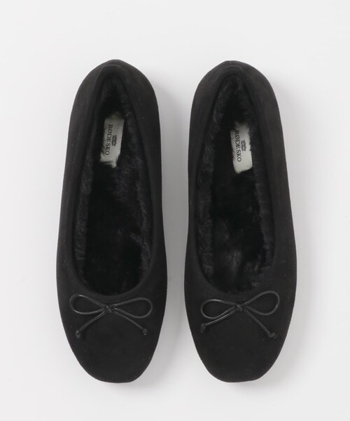 RODE SKO（ロデスコ）の「撥水フラッフィーバレエシューズ（バレエシューズ・レディース・BLACK/DARK BROWN/MOCHA・36/37/38/39）」の15枚目の写真