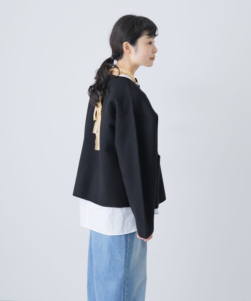 かぐれ（カグレ）の「圧縮ウールショートジャケット（ノーカラージャケット・レディース・GREGE/BLACK・Free）」の6枚目の写真