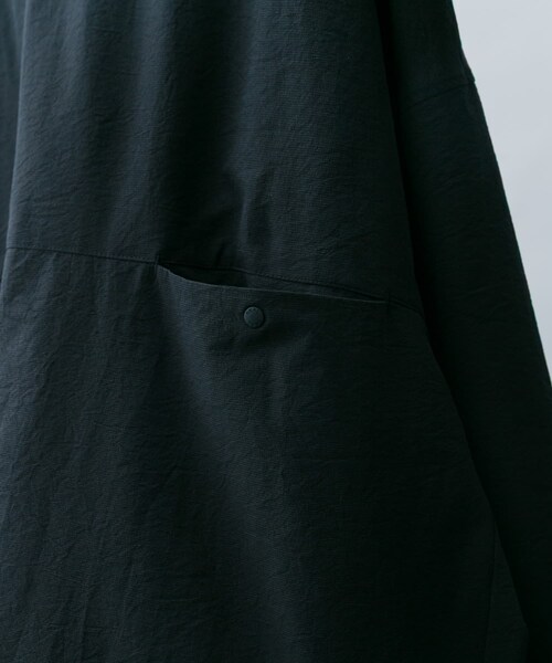 EKAL(エカル)の「『吸水速乾/通気性/軽量』DOT AIR LONG-SLEEVE PULLOVER(Tシャツ/カットソー・メンズ・ネイビー/ブラック・M/L)」の16枚目の写真