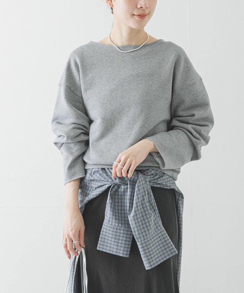 URBAN RESEARCH(アーバンリサーチ)の「カットオフショートスウェット(スウェット・レディース・TOP GRAY/BLACK・Free)」の20枚目の写真