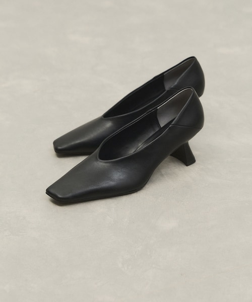 ADAM ET ROPE'（アダムエロペ）の「変形ヒール甲深パンプス（パンプス・レディース・ブラック/オフホワイト・23.0/23.5/24.0/24.5）」の6枚目の写真