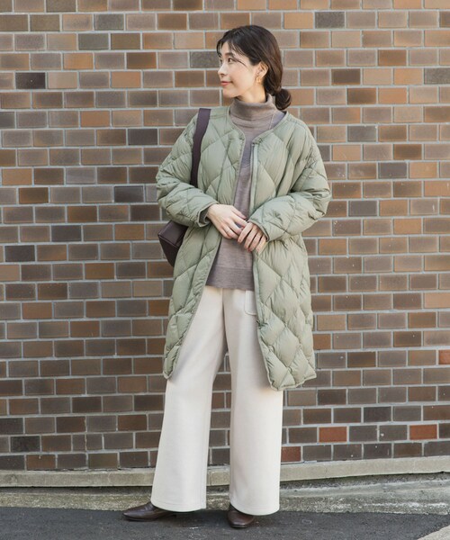 URBAN RESEARCH DOORS（アーバンリサーチドアーズ）の「ライトダウンキルトロングコート（テーラードジャケット・レディース・L.GREGE/KHAKI/NAVY・M）」の20枚目の写真