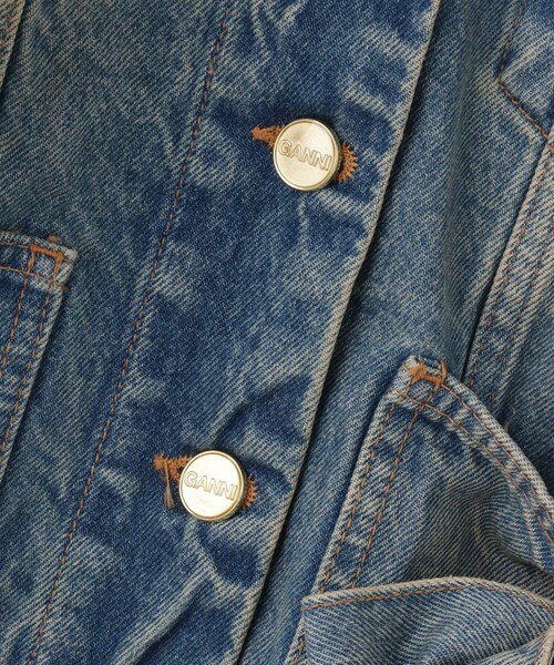 ADAM ET ROPE'(アダムエロペ)の「【GANNI(ガニー)】Tint Rigid Denim Jacket(デニムジャケット・レディース・ブルー・36)」の17枚目の写真