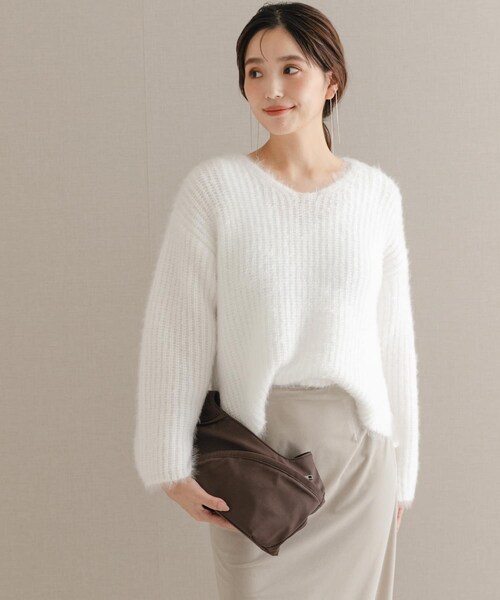 URBAN RESEARCH ROSSO（アーバンリサーチロッソ）の「シャギーVネックニット（ニット/セーター・レディース・WHITE/SAX/GRAY・Free）」の10枚目の写真