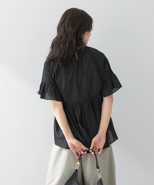 URBAN RESEARCH ROSSO（アーバンリサーチロッソ）の「F by ROSSO　コットンボイル切替ギャザーブラウス（シャツ/ブラウス・レディース・LAVENDER/MINT/L/BROWN/BLACK・FREE）」の11枚目の写真