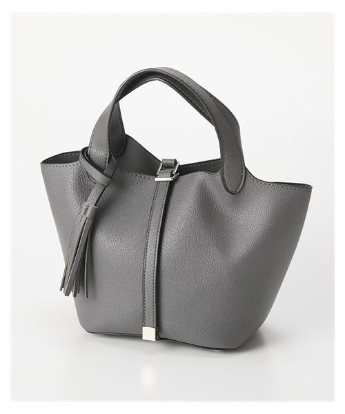 nissen（ニッセン）の「polka polka(ポルカポルカ)タッセル付シンプルトートバッグ（トートバッグ・メンズ・ブラック/ブラウン/チャコールグレー/グレーベージュ/ブルーグリーン/オレンジ・Y）」の6枚目の写真