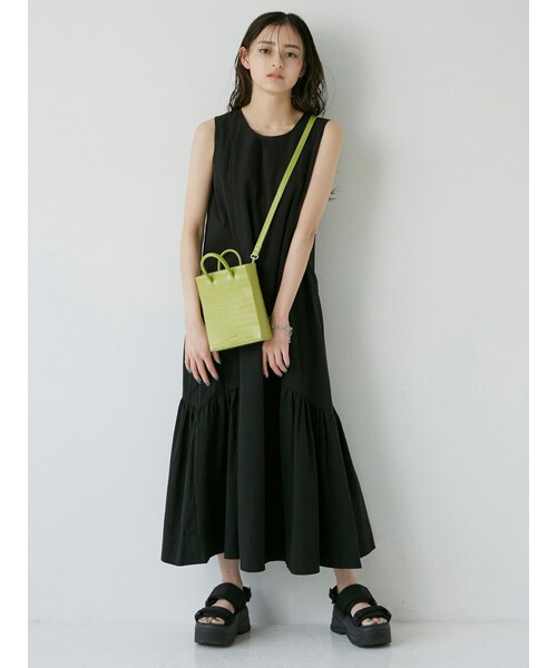 MURUA（ムルーア）の「サイドティアードワンピース（ワンピース・レディース・グリーン/ブラック/ベージュ・F/2/1）」の21枚目の写真