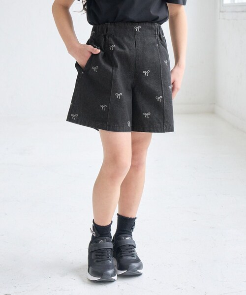 ROPE' PICNIC（ロペピクニック）の「【KIDS/キッズ】リボン柄デニムピンタックパンツ（デニムパンツ・キッズ・ブラック系/サックス・L/M/S）」の2枚目の写真