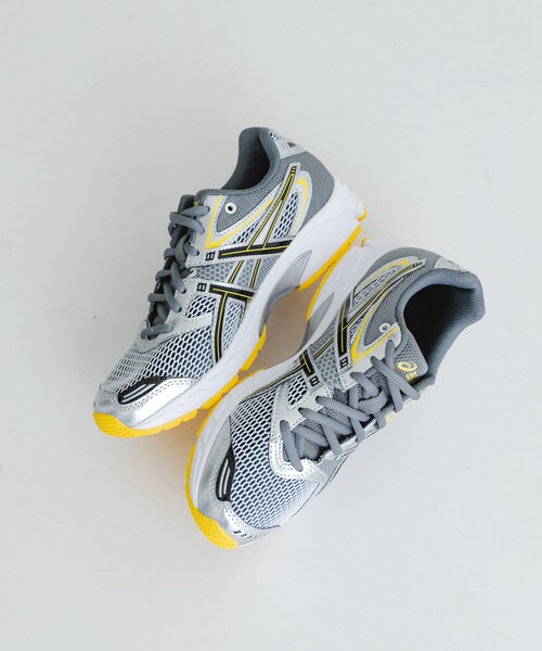 URBAN RESEARCH（アーバンリサーチ）の「ASICS　GEL-DS TRAINER 14（スニーカー・レディース・WHT/TC YEL/T GRY/P SV・24/24.5/25）」の8枚目の写真