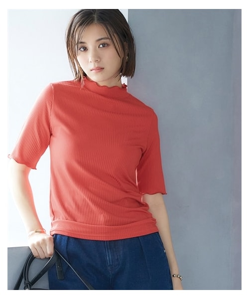 nissen（ニッセン）の「細リブハイネック5分袖カットソープルオーバー＜大きいサイズ有＞（Tシャツ/カットソー・レディース・黒/コーラルピンク/オフホワイト/エクリュ/オフホワイト×黒ボーダー/オフホワイト×黒系ボーダー/ネイビー×オフホワイト系ボーダー/スモーキーサックス/ライトグレー/チャコールブラウン/ハニーイエロー・S/M/L/LL/3L/4L/5L/6L/8L/10L）」の13枚目の写真