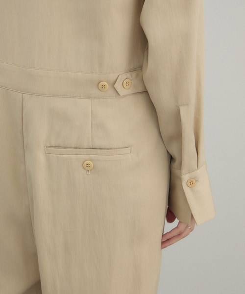 ADAM ET ROPE'（アダムエロペ）の「フロントクロスオールインワン（サロペット/オーバーオール・レディース・ブラック/ベージュ・F）」の20枚目の写真