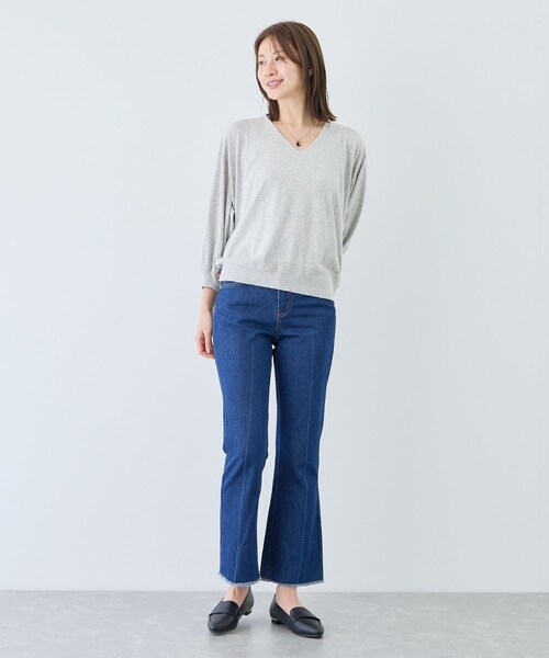 Jayro（ジャイロ）の「ピュアコットンカルマネックプルオーバー（ニット/セーター・レディース・スミクロ/ライトグレー/オフホワイト・F）」の17枚目の写真