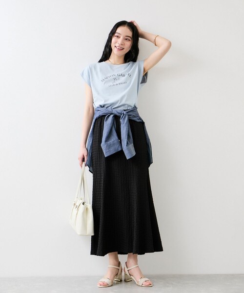VIS（ビス）の「フォト＆ロゴプリントフレンチスリーブTシャツ/接触冷感（Tシャツ/カットソー・レディース・チャコール/ホワイト/サックス・F）」の13枚目の写真