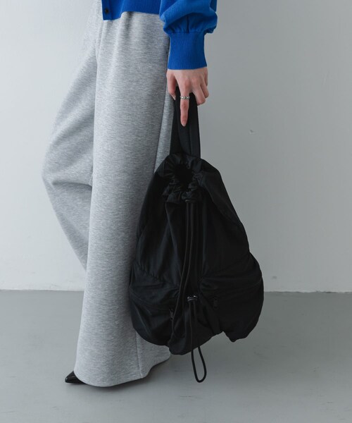 SENSE OF PLACE by URBAN RESEARCH(センスオブプレイスバイアーバンリサーチ)の「『撥水』SKINProof 2WAYリュック(バックパック/リュック・レディース・BLACK/BEIGE/GRAY・One)」の6枚目の写真
