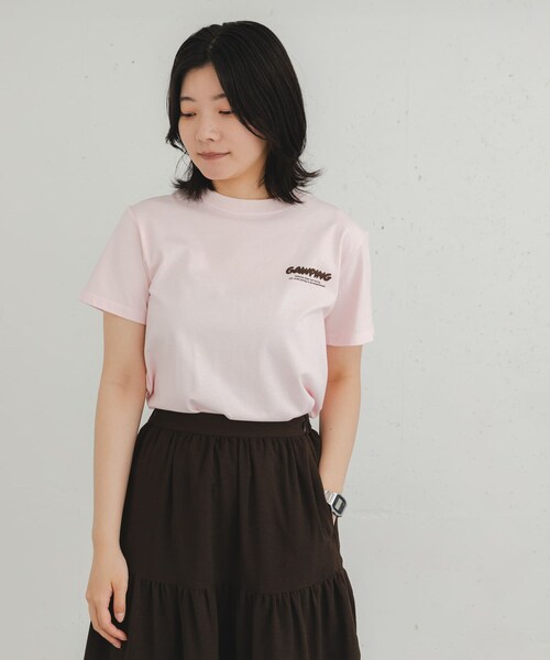 EKAL（エカル）の「製品染GAWPINGロゴTシャツ（Tシャツ/カットソー・レディース・オフ/ピンク/グラファイト・one）」の3枚目の写真