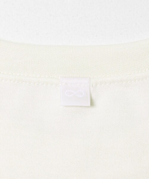 THE GOODLAND MARKET（ザグッドランドマーケット）の「armi　[Smart] MERINO-WOOL CREW NECK TEE（Tシャツ/カットソー・メンズ・WHITE・3/4/5）」の9枚目の写真