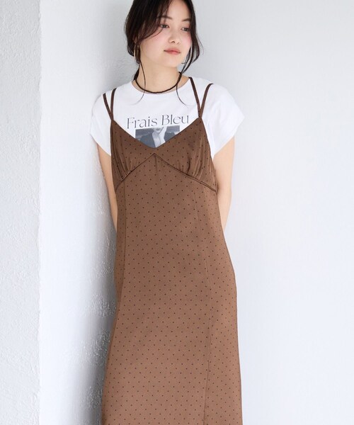 VIS(ビス)の「ドットサテンキャミワンピース(ワンピース・レディース・ホワイト系/ブラウン系・M/S)」の20枚目の写真
