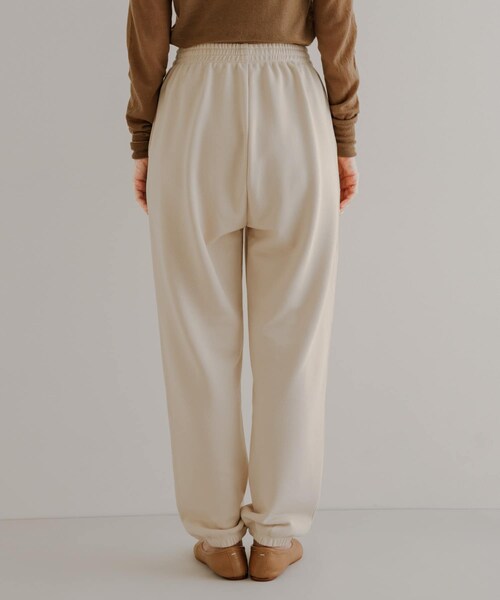 URBAN RESEARCH（アーバンリサーチ）の「『UR TECH』スウェットジョガーパンツ（スウェットパンツ・レディース・NATURAL/杢GRAY・S/M）」の13枚目の写真