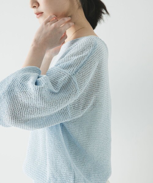URBAN RESEARCH(アーバンリサーチ)の「ペーパーヤーンボートネックニット(ニット/セーター・レディース・WHITE/SAX/CHARCOAL・Free)」の22枚目の写真