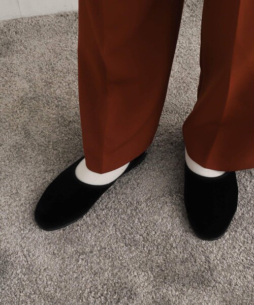 URBAN RESEARCH DOORS（アーバンリサーチドアーズ）の「JAVERFLEX　ベロアスリッポン（スリッポン・レディース・NOIR/MARRON・36/37/38）」の4枚目の写真