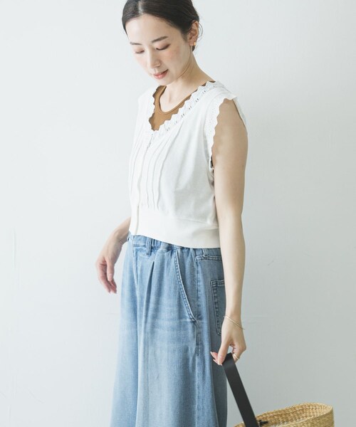 URBAN RESEARCH（アーバンリサーチ）の「crinkle crinkle crinkle　WAFFLE FRILL VEST（ベスト・レディース・WHITE/BLACK・Free）」の6枚目の写真