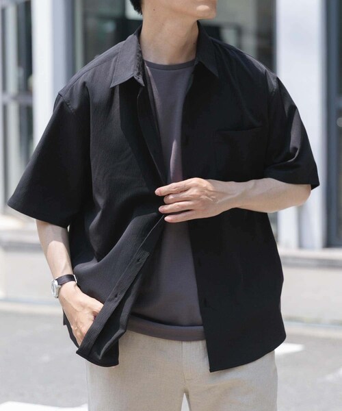 ITEMS URBANRESEARCH(アイテムズ アーバンリサーチ)の「ヨウリュウレギュラーカラー半袖シャツ(シャツ/ブラウス・メンズ・NVY/BRN/BLK・M/L)」の6枚目の写真