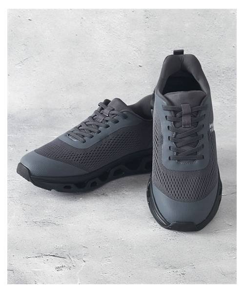 nissen（ニッセン）の「スライドフィット　高通気ハンズフリースニーカー　アーノルドパーマー（スニーカー・メンズ・オールブラック/グレー・25.0cm/25.5cm/26.0cm/26.5cm/27.0cm/28.0cm）」の9枚目の写真