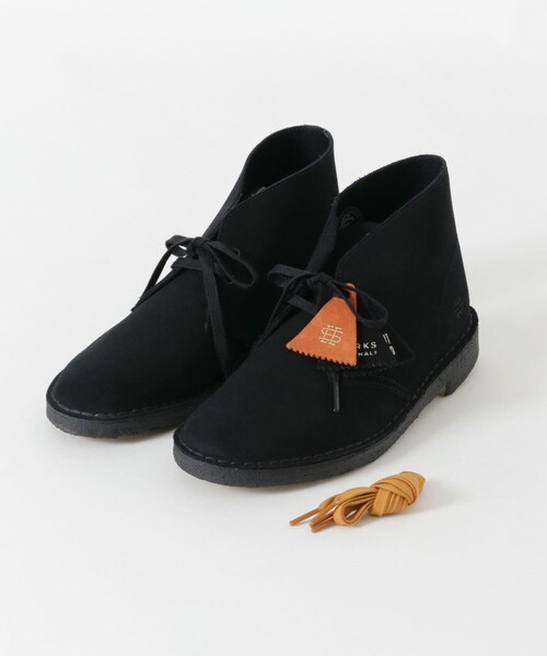 URBAN RESEARCH（アーバンリサーチ）の「『カスタムモデル』ClarksOriginas by SeeSee　Desert Boot（ブーツ・メンズ・Black・7/7.5/8/8.5/9）」の3枚目の写真