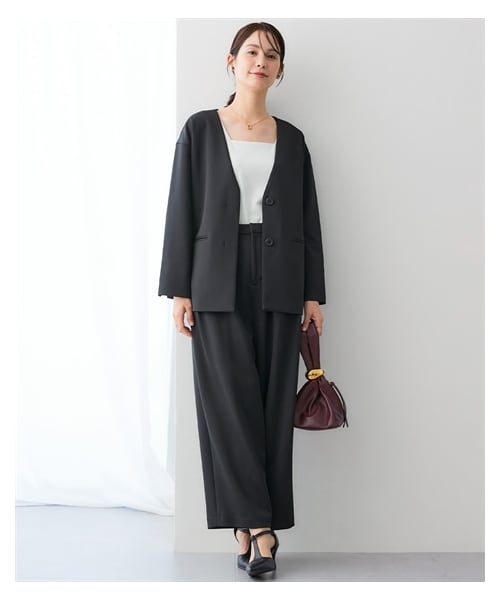nissen（ニッセン）の「【レディーススーツ】ダンボールニット素材ノーカラースーツ（ジャケット＋ワイドパンツ）＜大きいサイズ有＞（フォーマルスーツ/小物・レディース・黒/ライトベージュ・S/M/L/LL/3L/4L/5L）」の11枚目の写真