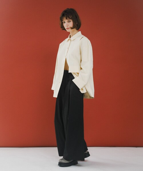 LAATO（ラート）の「slit coveralls（カバーオール・レディース・クリーム/インク・Free）」の11枚目の写真