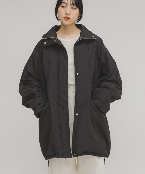 KBF（ケイビーエフ）の「モンスターパテッドミドルコート（その他アウター・レディース・CREAM/ACID KHAKI/BLACK・One）」の11枚目の写真