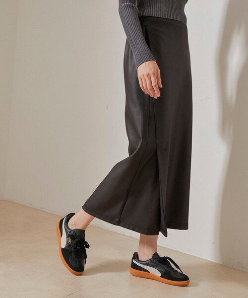 NERGY（ナージー）の「【イージーケア】Synthetic Leather イージーラップスカート（スカート・レディース・ブラック・F）」の2枚目の写真