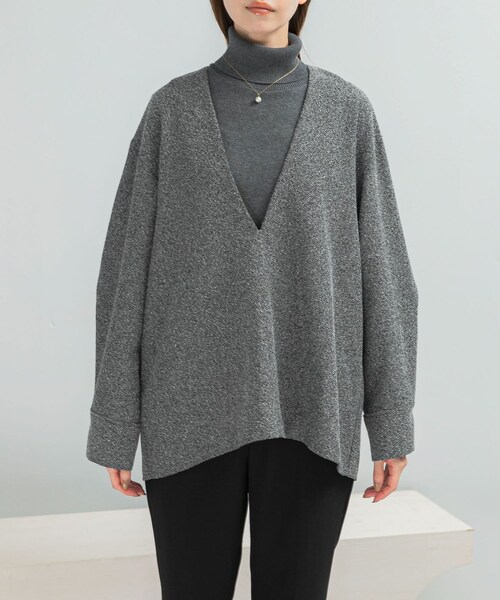 URBAN RESEARCH ROSSO（アーバンリサーチロッソ）の「ツイード深Vネックプルオーバー（シャツ/ブラウス・レディース・OFF/BLACK・Free）」の15枚目の写真