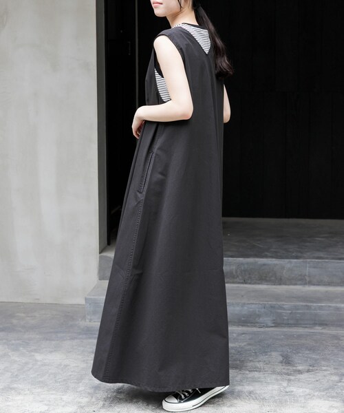 URBAN RESEARCH DOORS（アーバンリサーチドアーズ）の「FORK&SPOON　テントラインUネックワンピース（ワンピース・レディース・BROWN/BLACK/BEIGE・1/2）」の8枚目の写真