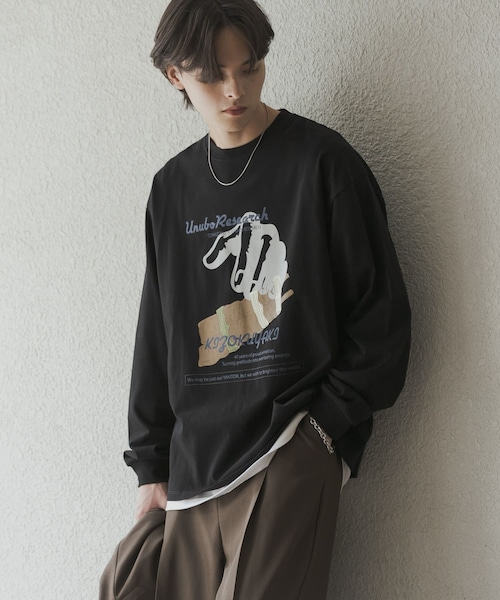 URBAN RESEARCH（アーバンリサーチ）の「鳥貴族×UR　UnuboResearch LONG-SLEEVE T-SHIRTS B（Tシャツ/カットソー・メンズ・WHITE/OATMEAL/CHARCOAL/BLACK/YELLOW/MOCHA・M/L/XL）」の2枚目の写真