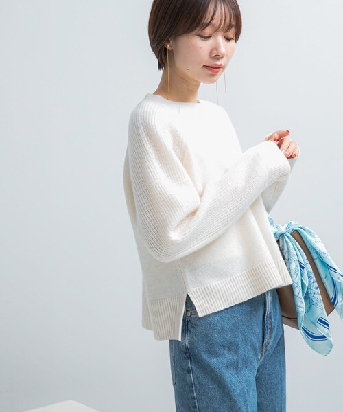 URBAN RESEARCH ROSSO（アーバンリサーチロッソ）の「スーパーファインラムズウールショートニット（ニット/セーター・レディース・OFF WHITE/L.GRAY/RED/BLACK・Free）」の9枚目の写真