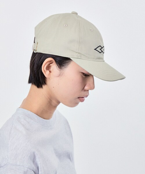 ADAM ET ROPE'（アダムエロペ）の「UMBRO×BELPER×M_24SS COTTON CAP（キャップ・レディース・ブラック/ベージュ系/ネイビー・F）」の7枚目の写真