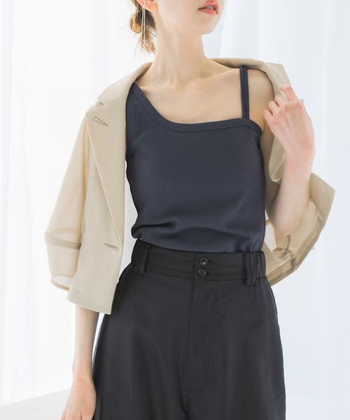 URBAN RESEARCH ROSSO（アーバンリサーチロッソ）の「抗菌防臭カップ付デザインタンクトップ（タンクトップ・レディース・off/greige/charcoal・FREE）」の2枚目の写真