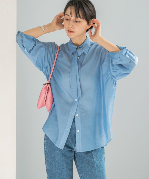 URBAN RESEARCH ROSSO（アーバンリサーチロッソ）の「タイ付デニムライクシアーシャツ（シャツ/ブラウス・レディース・L.BLUE/INDIGO・Free）」の3枚目の写真