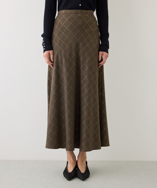 ROPE'(ロペ)の「【J'aDoRe・一部店舗限定サイズ】ラメチェックマーメイドスカート/セットアップ対応・イージーケア(スカート・レディース・ブラウン系・36/38)」の12枚目の写真