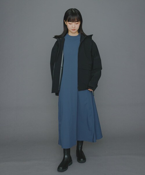 SENSE OF PLACE by URBAN RESEARCH(センスオブプレイスバイアーバンリサーチ)の「『ユニセックス』Uiscel 4WAYストレッチマウンテンパーカ(マウンテンパーカー・レディース・OLIVE/BLACK・M/L)」の8枚目の写真