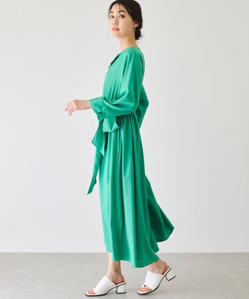 Jayro（ジャイロ）の「ウエストギャザーワンピース（ワンピース・レディース・グリーン/ネイビー/ブルー/ローズピンク・F）」の7枚目の写真