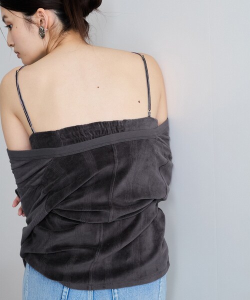 VIS（ビス）の「【Miller】VIS別注モデルベロアルームブラ【洗える】（キャミソール・レディース・ライトグレー/オフホワイト/レッド系・F）」の10枚目の写真