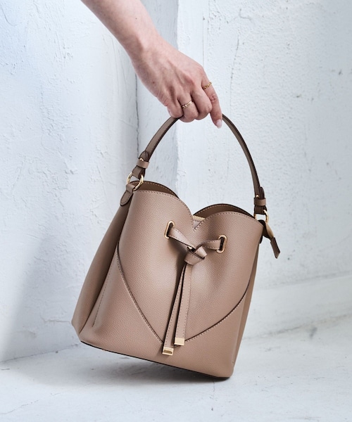 GOLDS♡ビジューハートバックル付き♡肩出し♡オフショルダートップス♡ピンク LuxeStyle]豪華ビジュー付きウエスト透けホルターサテンロング